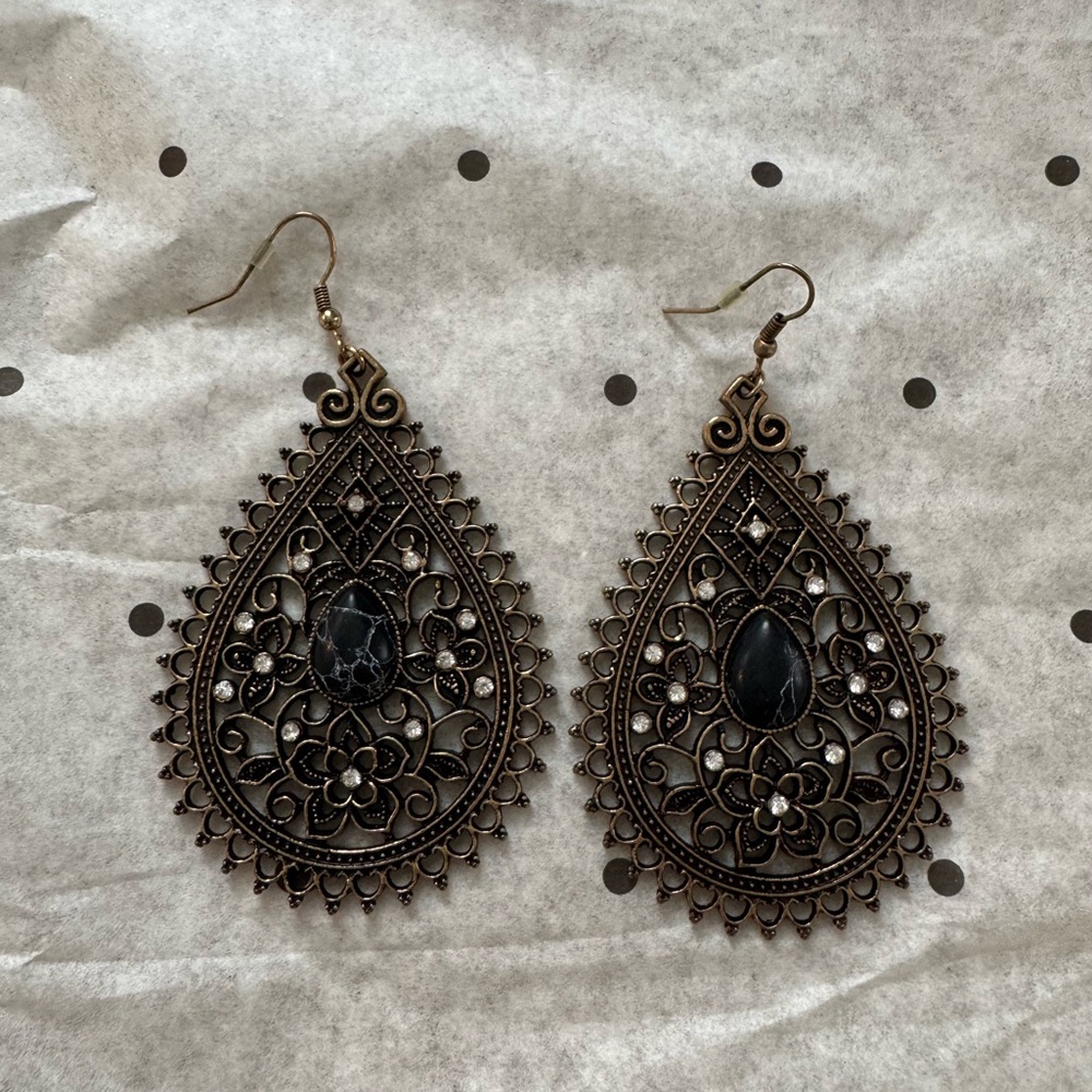 Charlotte Russe Black and Gold Teardrop Earrings